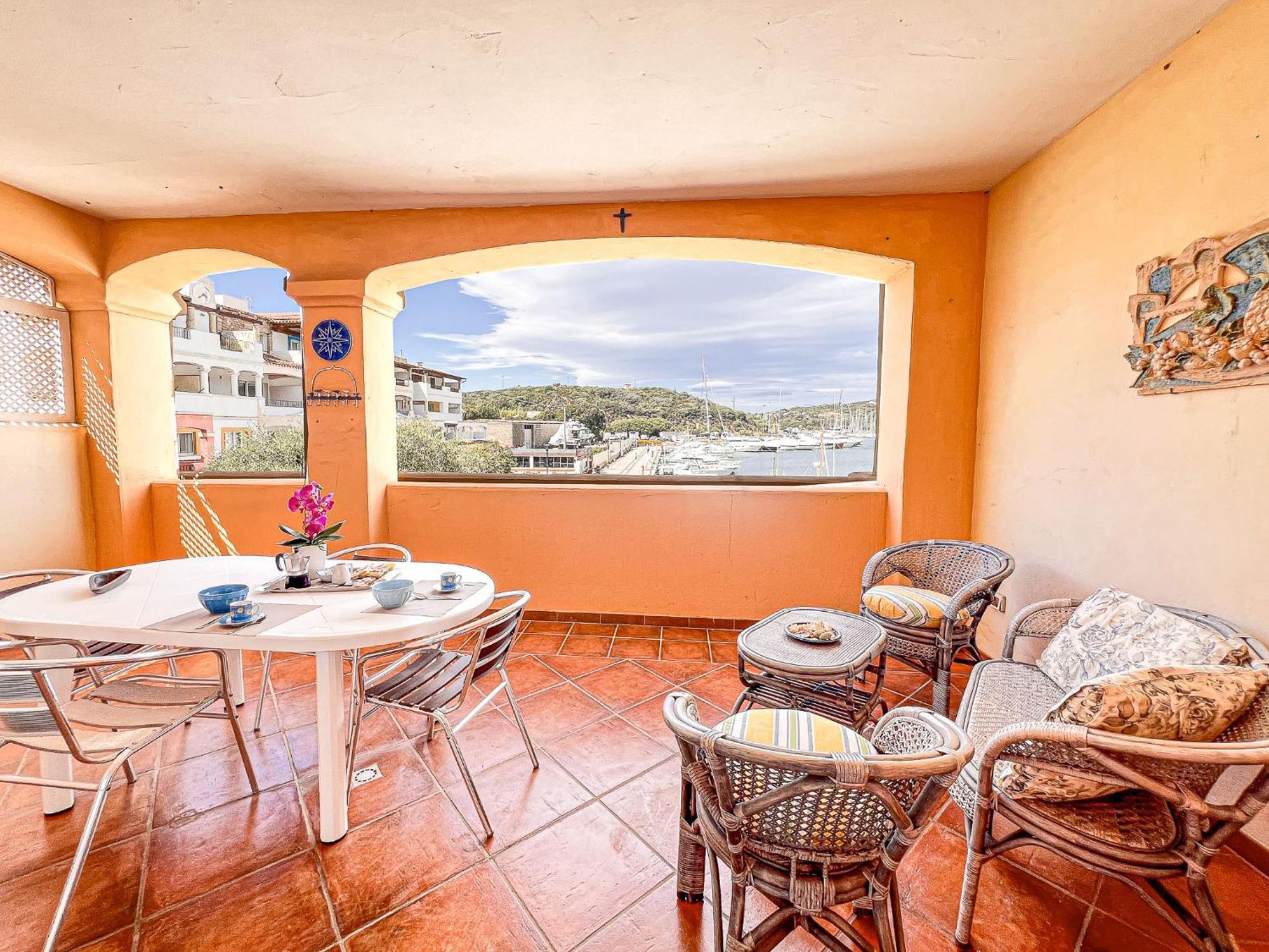 Perla Del Porto Apartments Santa Teresa Gallura Exterior foto